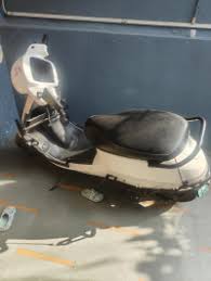 Pre-owned two-wheeler sample image